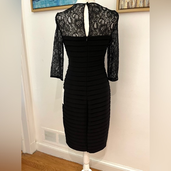 NWT ADRIANNA PAPELL Black Lace Banded Dress (Small) - Picture 3 of 6